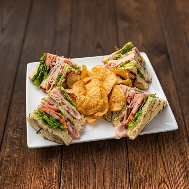 Lunch Pub Club.